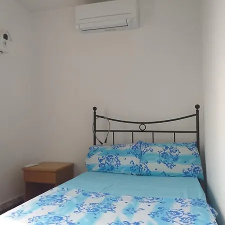 Lavish Seaside With Garden And Stunning Views 산레모