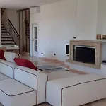 Villa Lavish Seaside With Garden And Stunning Views *