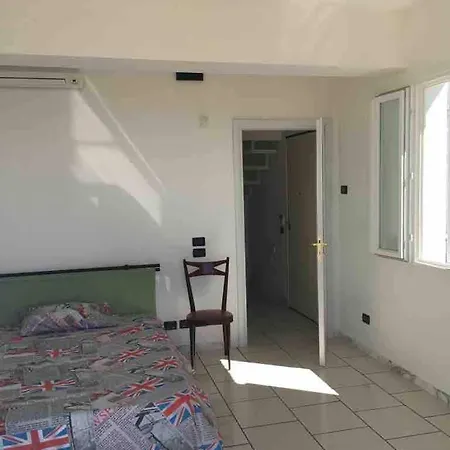 Lavish Seaside With Stunning Panoramic Views *
