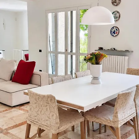 Lavish Seaside With Garden And Stunning Views Villa Sanremo
